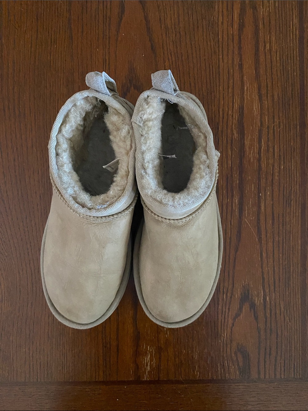 UGG womens Classic Mini Booties - Cream Tan
